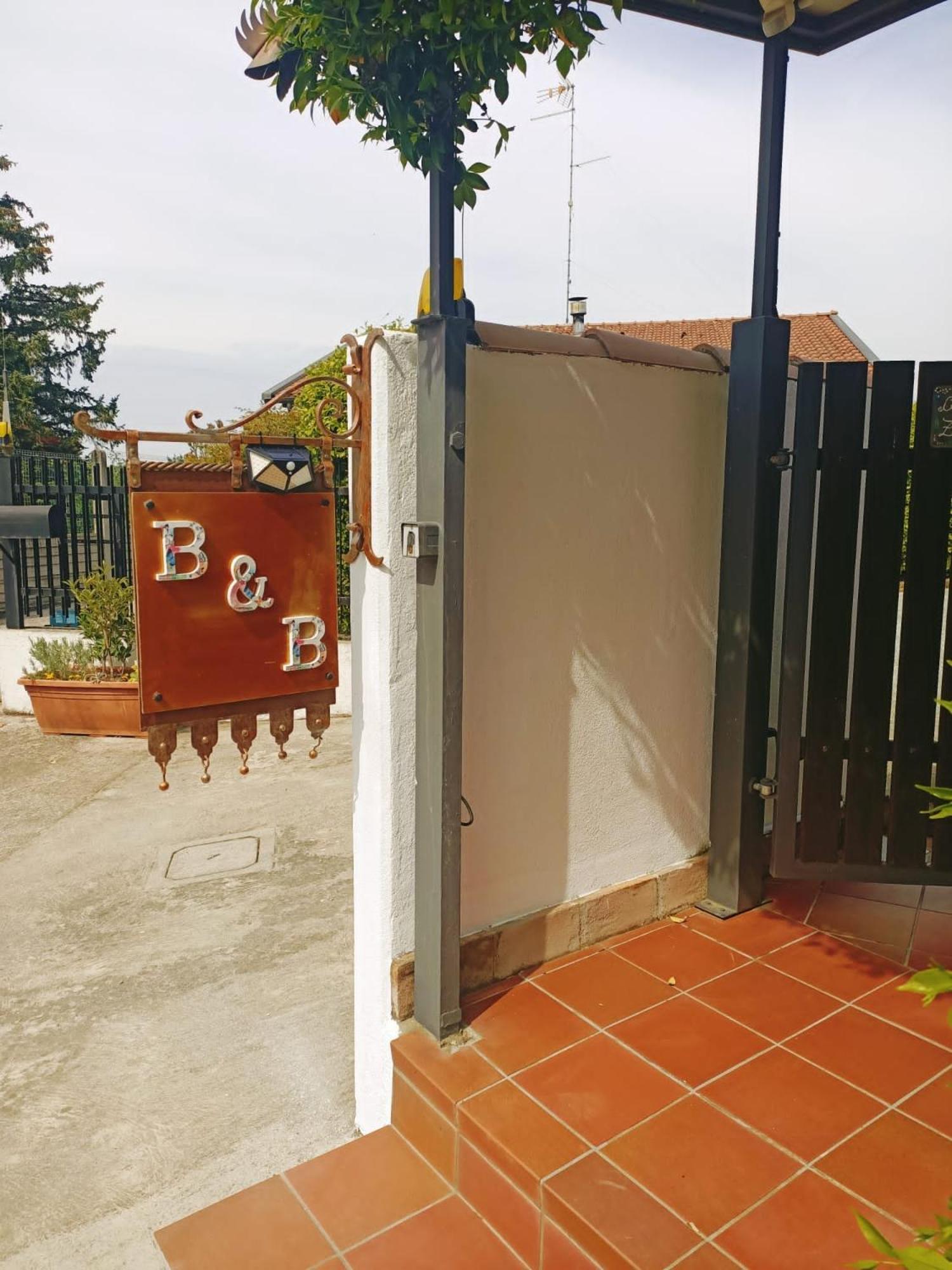 Villa Sabry Турриако Экстерьер фото